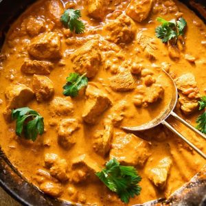 KORMA (CHICKEN/LAMB)